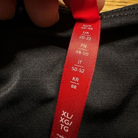 Spanx faux leather leggings matte xl - Picture 2 of 9